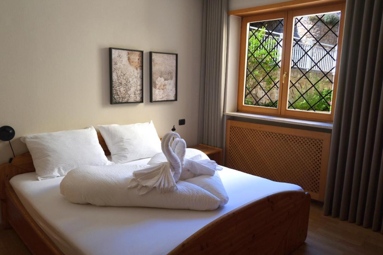 Apartment Cascada - Alpstay Parcines Bagian luar foto