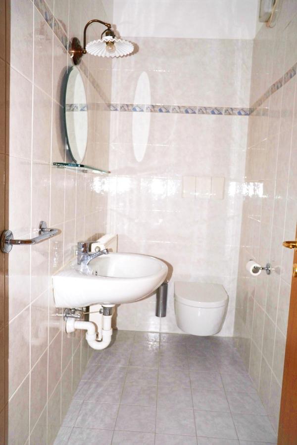 Apartment Cascada - Alpstay Parcines Bagian luar foto